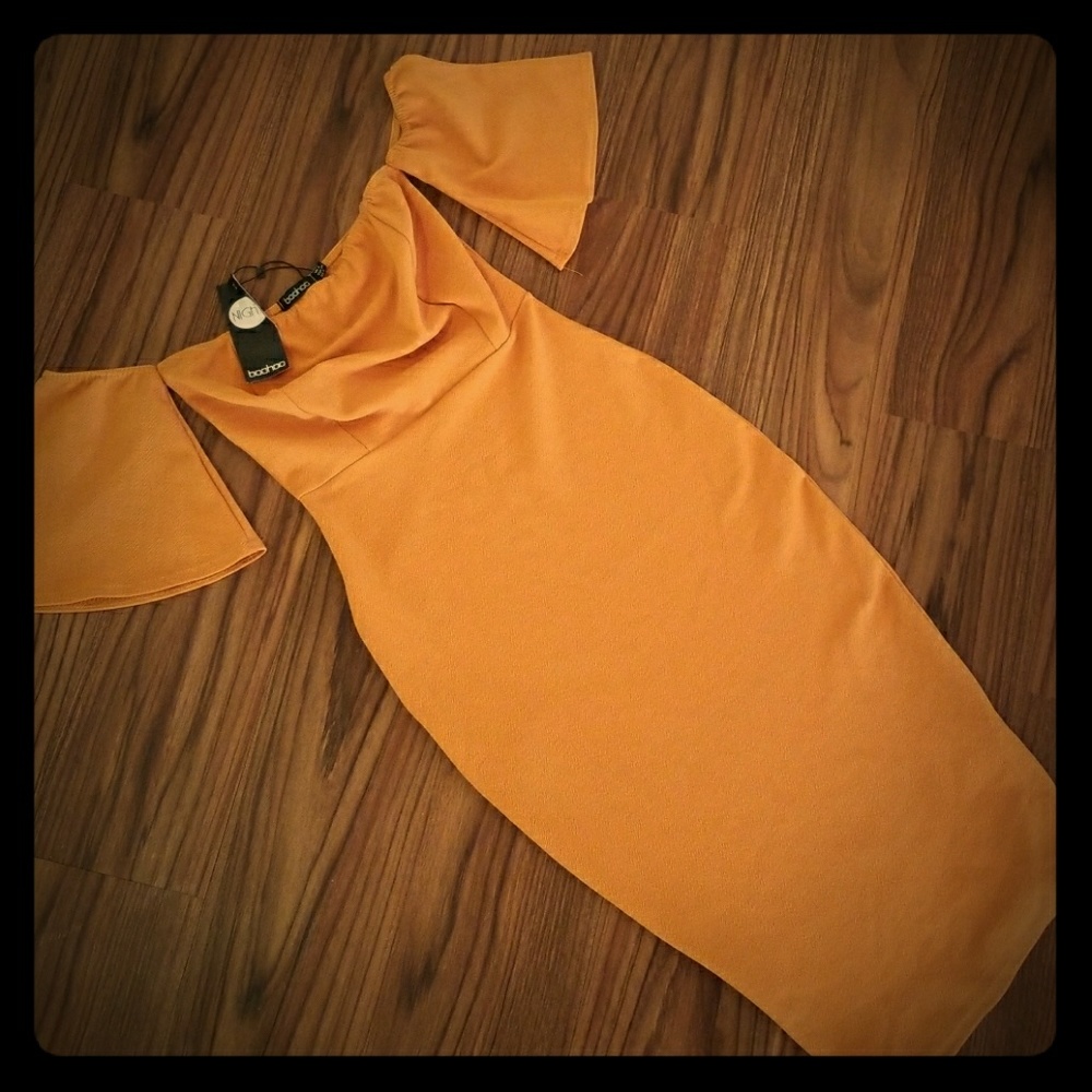 Boohoo dress